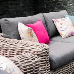 Dārza mēbeļu komplekts Home4You CALISTA galds, dīvāns un 2 krēsli, pelēks-Ergostock