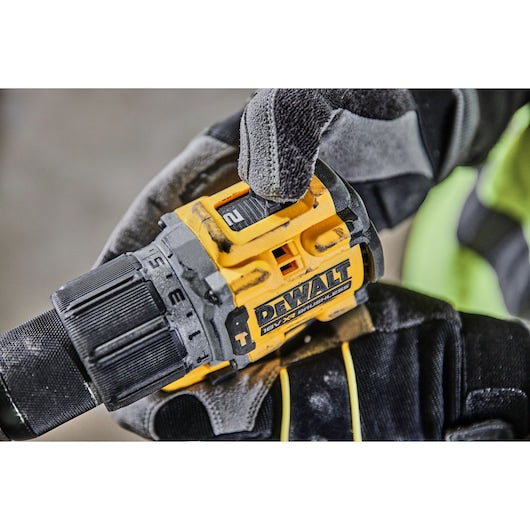 DeWalt DCD805E1T-QW Akumulatora Triecienurbjmašīna/Triecienskrūvgriezis 1x1.7Ah 18V - Ergostock.lv