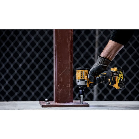 DeWalt DCF922P2T-QW Akumulatora Trieciena Uzgriežņu Atslēga 2x5Ah 18V - Ergostock.lv