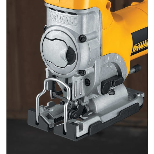 Dewalt Elektriskais Figūrzāģis 700W (DW331K-QS) - Ergostock.lv