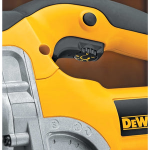 Dewalt Elektriskais Figūrzāģis 700W (DW331K-QS) - Ergostock.lv