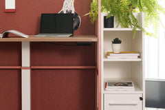 Wariant-E rakstāmgalds ar akustisko sienu un elektriski regulējamu augstumu-Ergostock