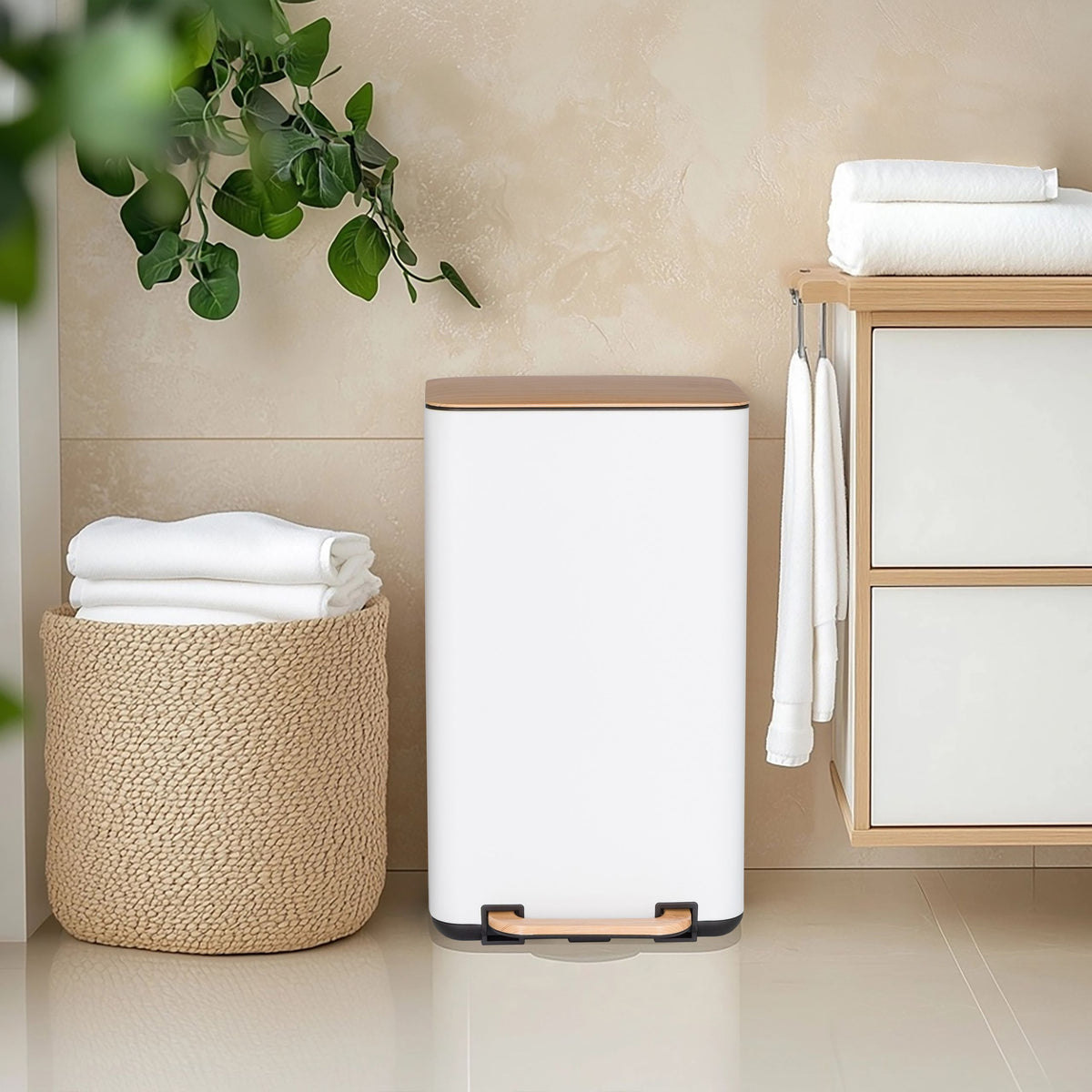 Atkritumu tvertne CLEAN NATURA White 30 L
