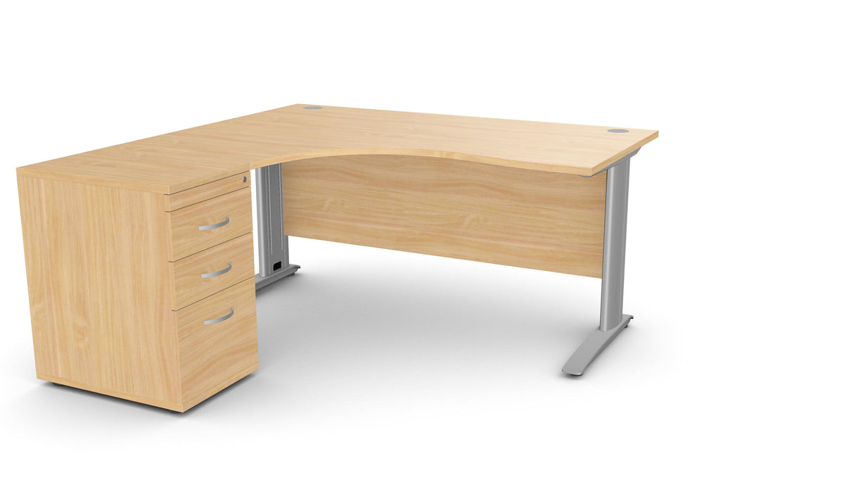 Biroja galds THEO CORNER SET 160 x 160 cm, ar atvilktņu bloku – Dižskābardis / Kreisajā pusē / Sudraba
