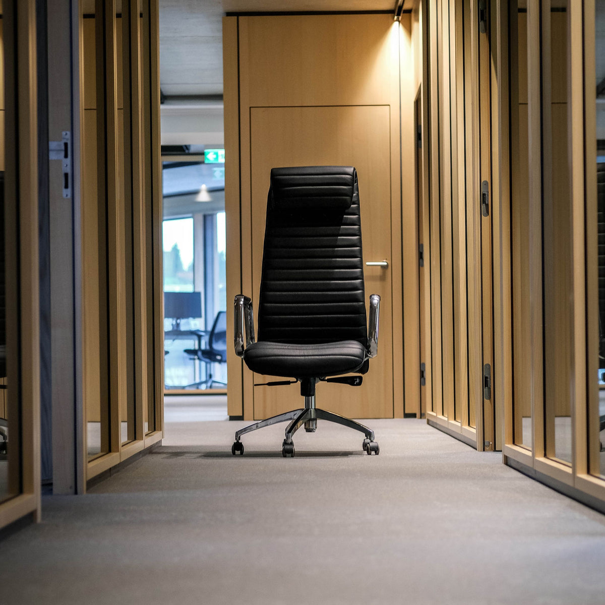 Biroja krēsls ASPERA Nappa Leather Luxus, melns