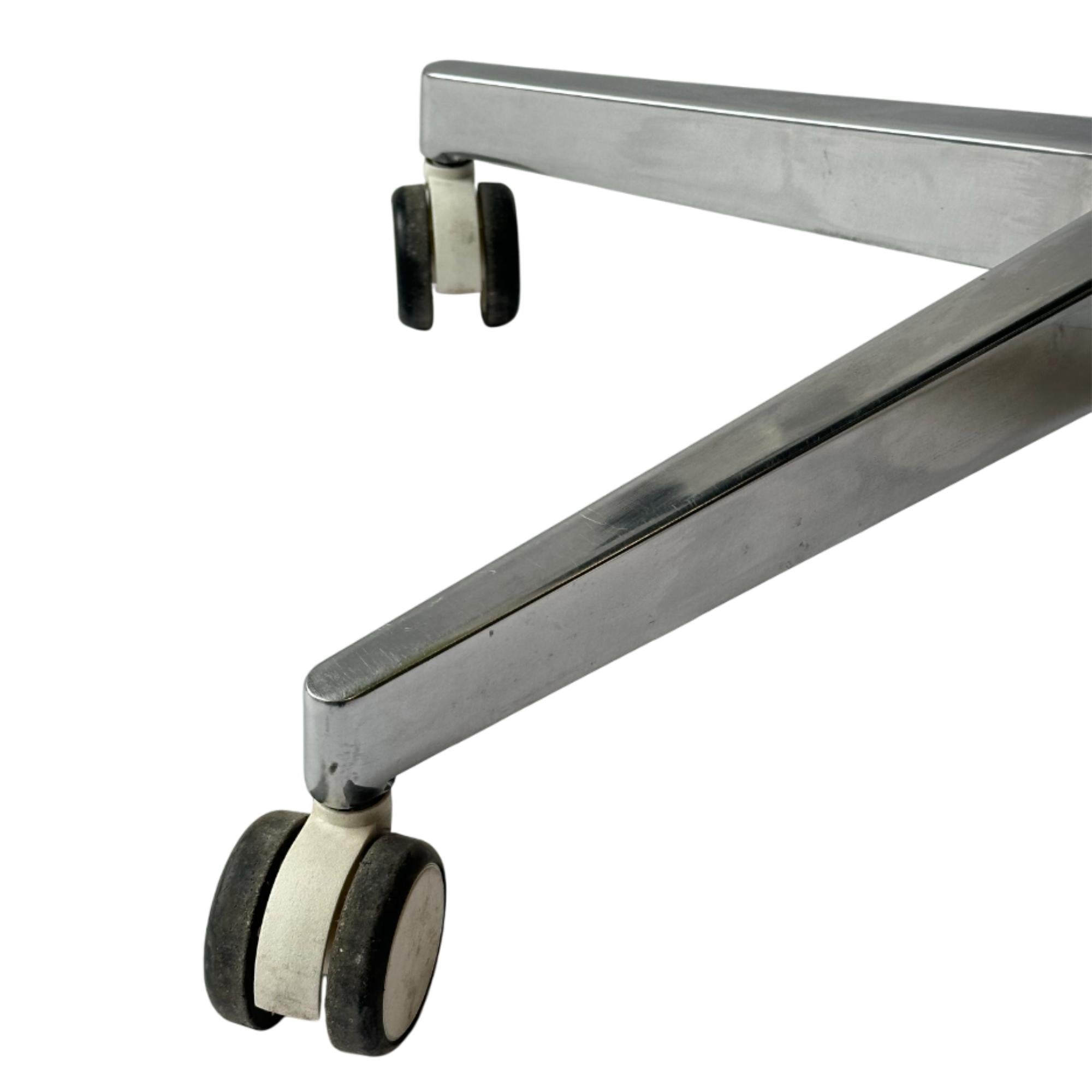 Biroja krēsls Marti HD WS White Note N04 OUTLET - Ergostock.lv