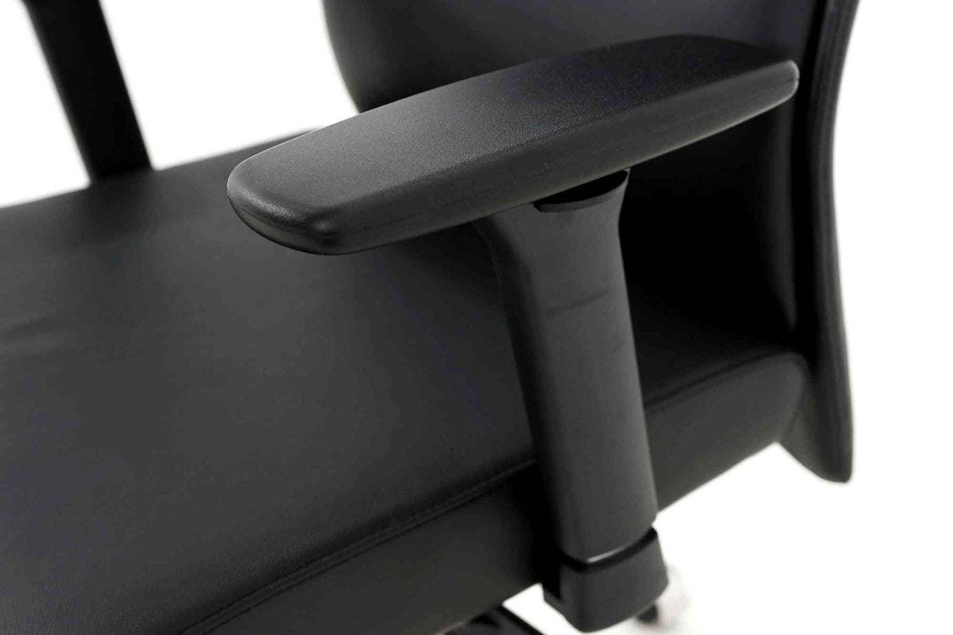 Biroja krēsls MODO Chrome Black Leather OUTLET - Ergostock.lv