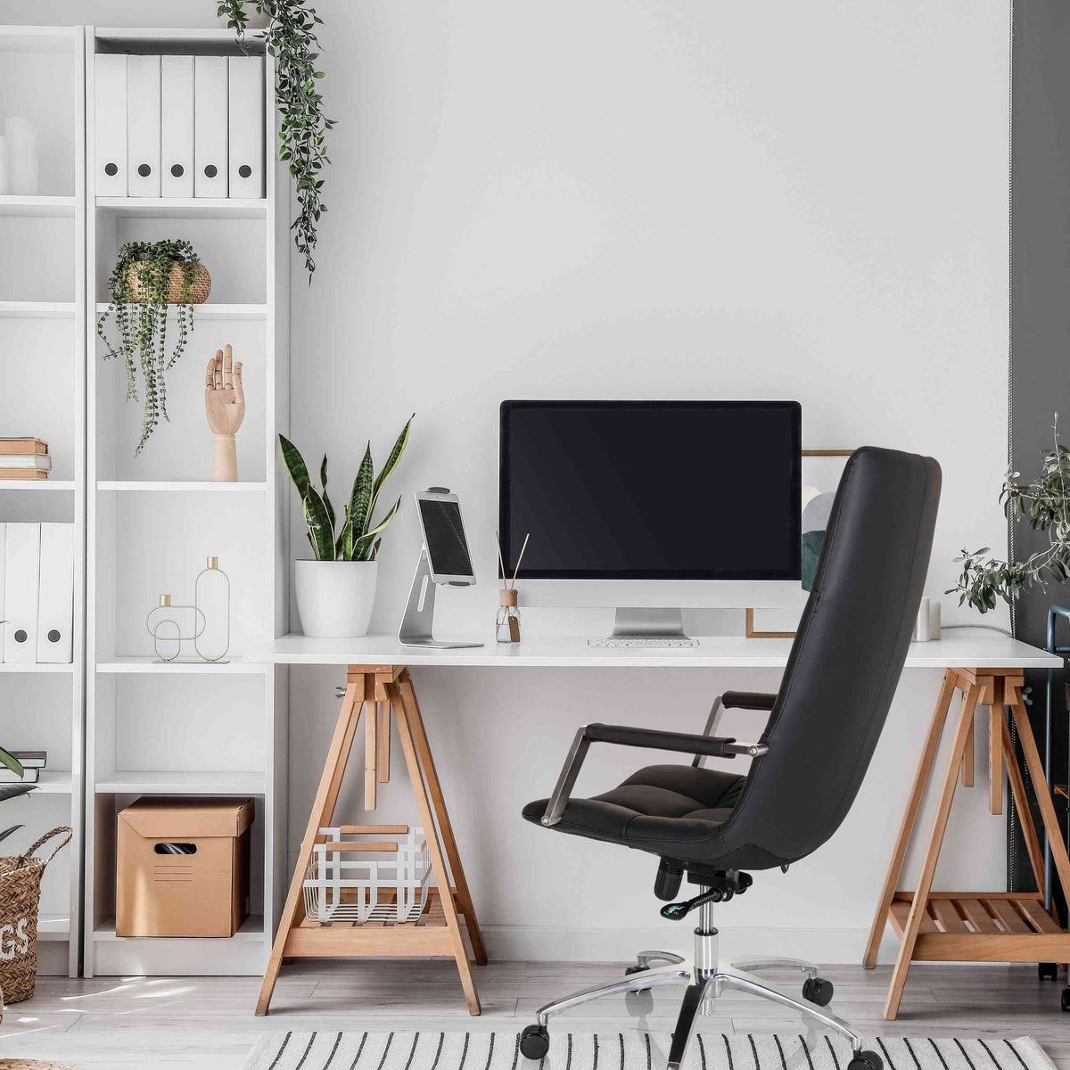 Biroja krēsls SARANTO PRO Leather