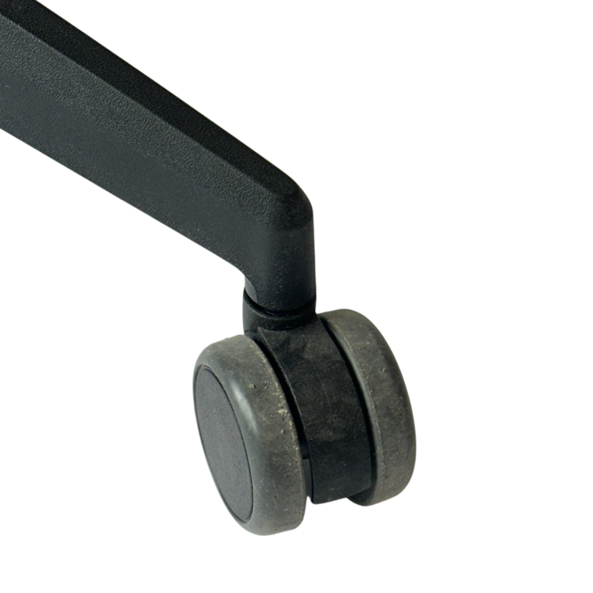 Biroja krēsls Valio BT MD07 OUTLET - Ergostock.lv