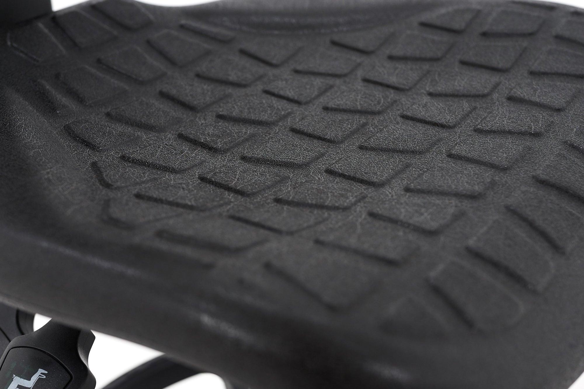 Darbnīcu krēsls LAB RB Black-Ergostock