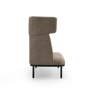 Sānskats uz Dīvānu Caldera Duo, bēšs ar ergonomisku dizainu un augstu atzveltni - ERGOSTOCK