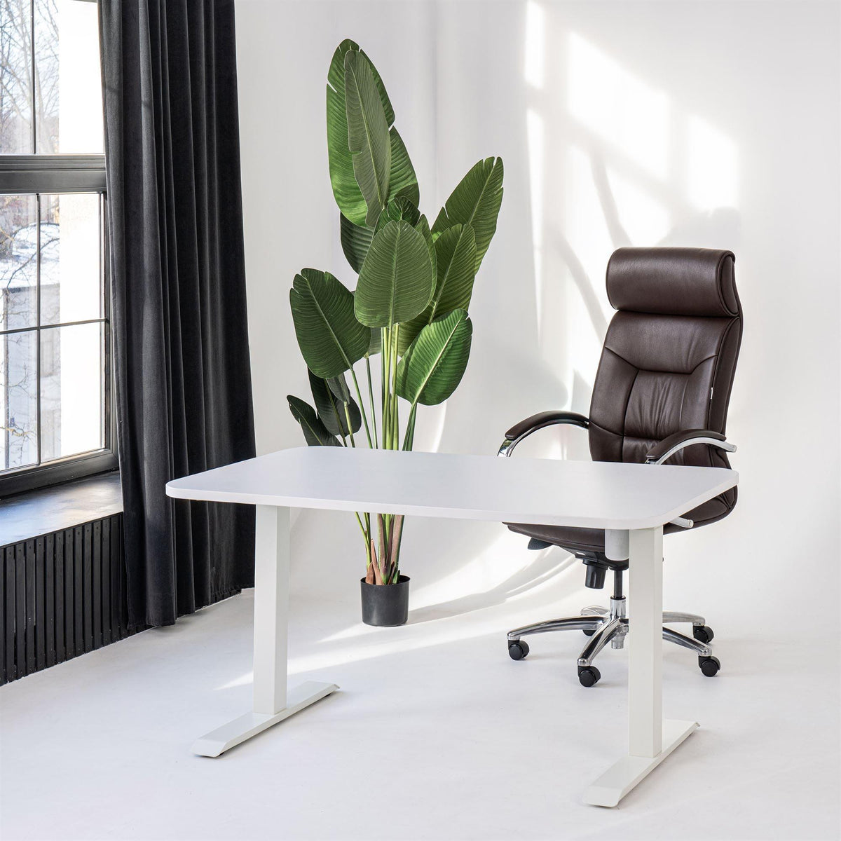 Elektriski augstumā regulējams galds Flexx Line-Ergostock