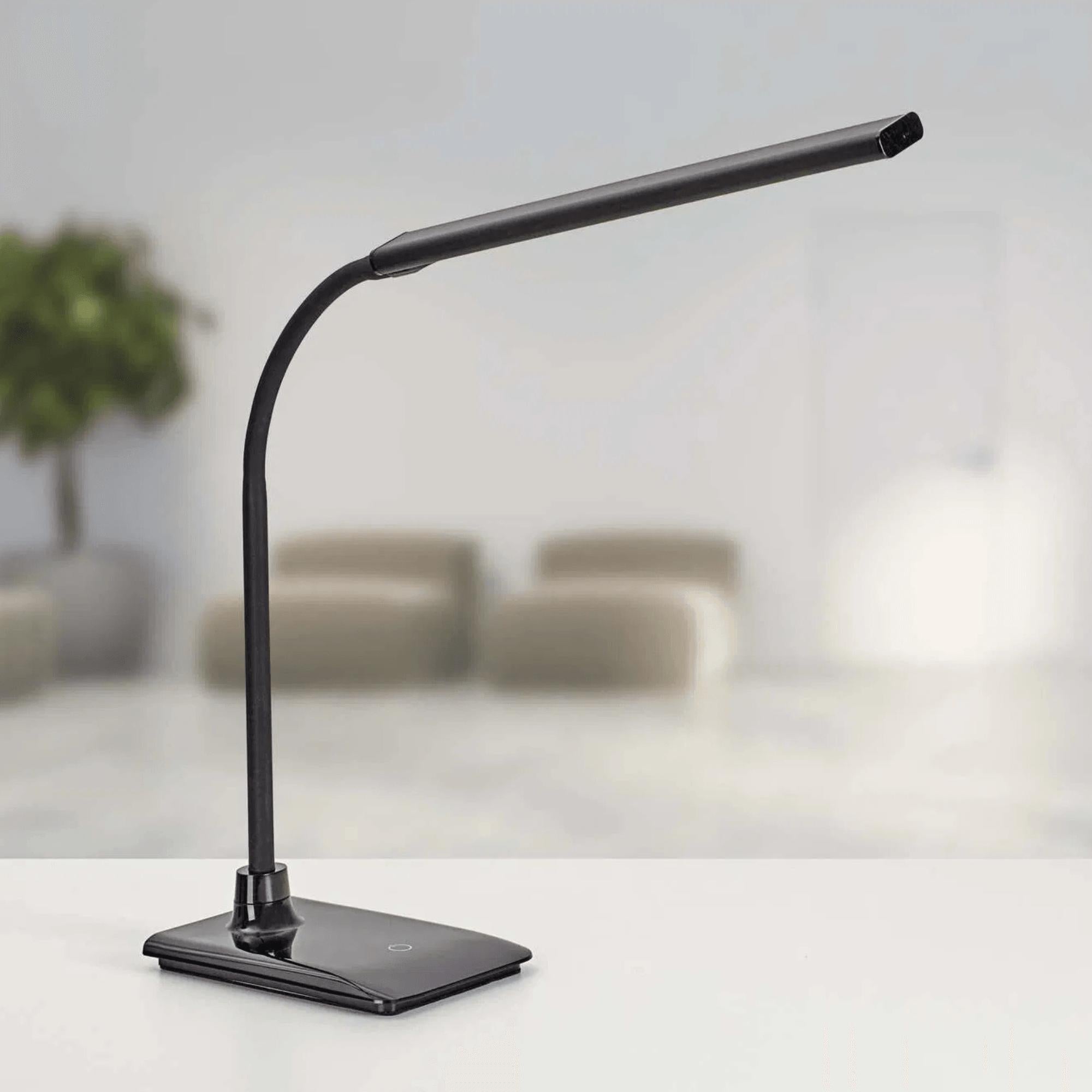 Galda lampa MAULpirro, LED, ar pamatni - Ergostock.lv