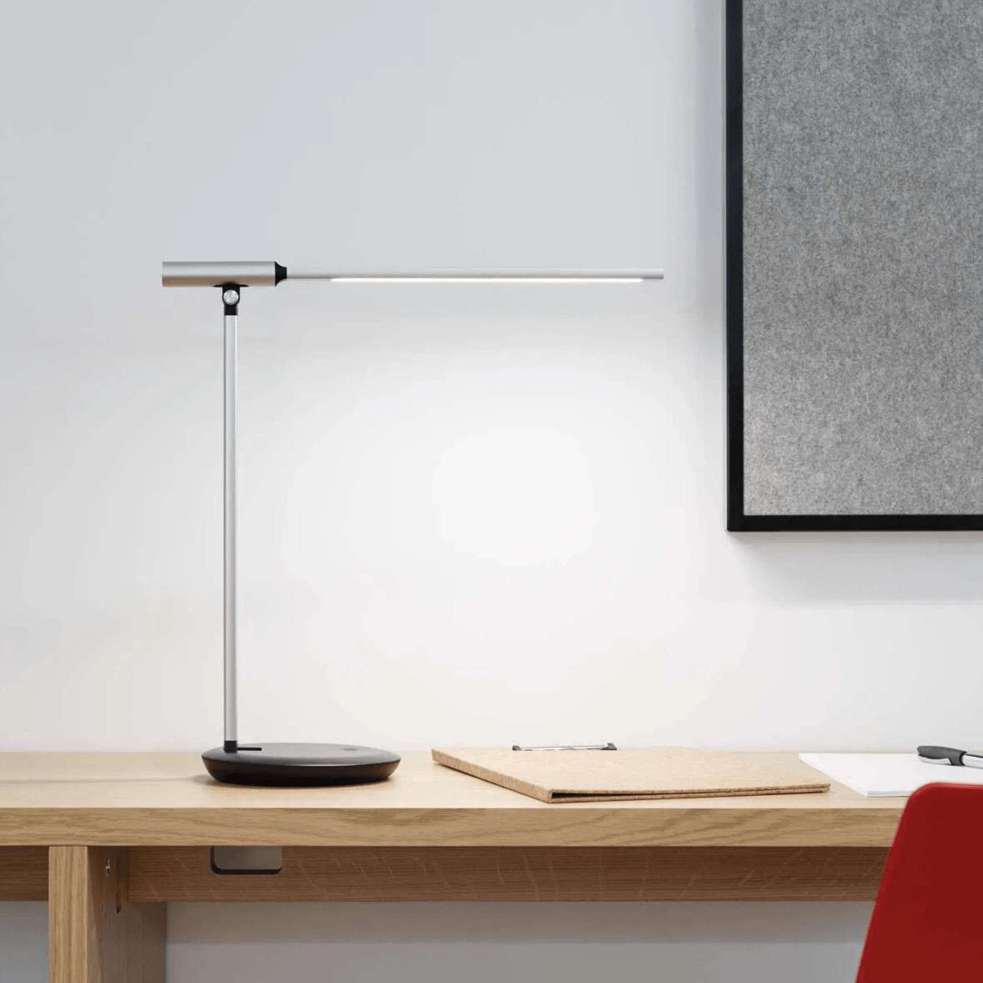 Galda lampa MAULrubia, LED - Ergostock.lv