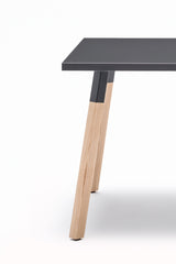 Kafijas galdiņš OGI W, 600 x 600 mm, augstums 550 mm, konfigurējams