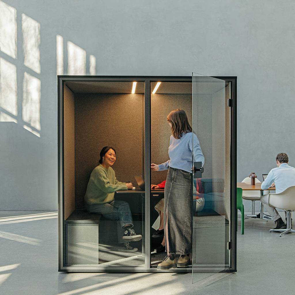 Klusuma kabīne Berlin Acoustics Meet Black, konfigurējama