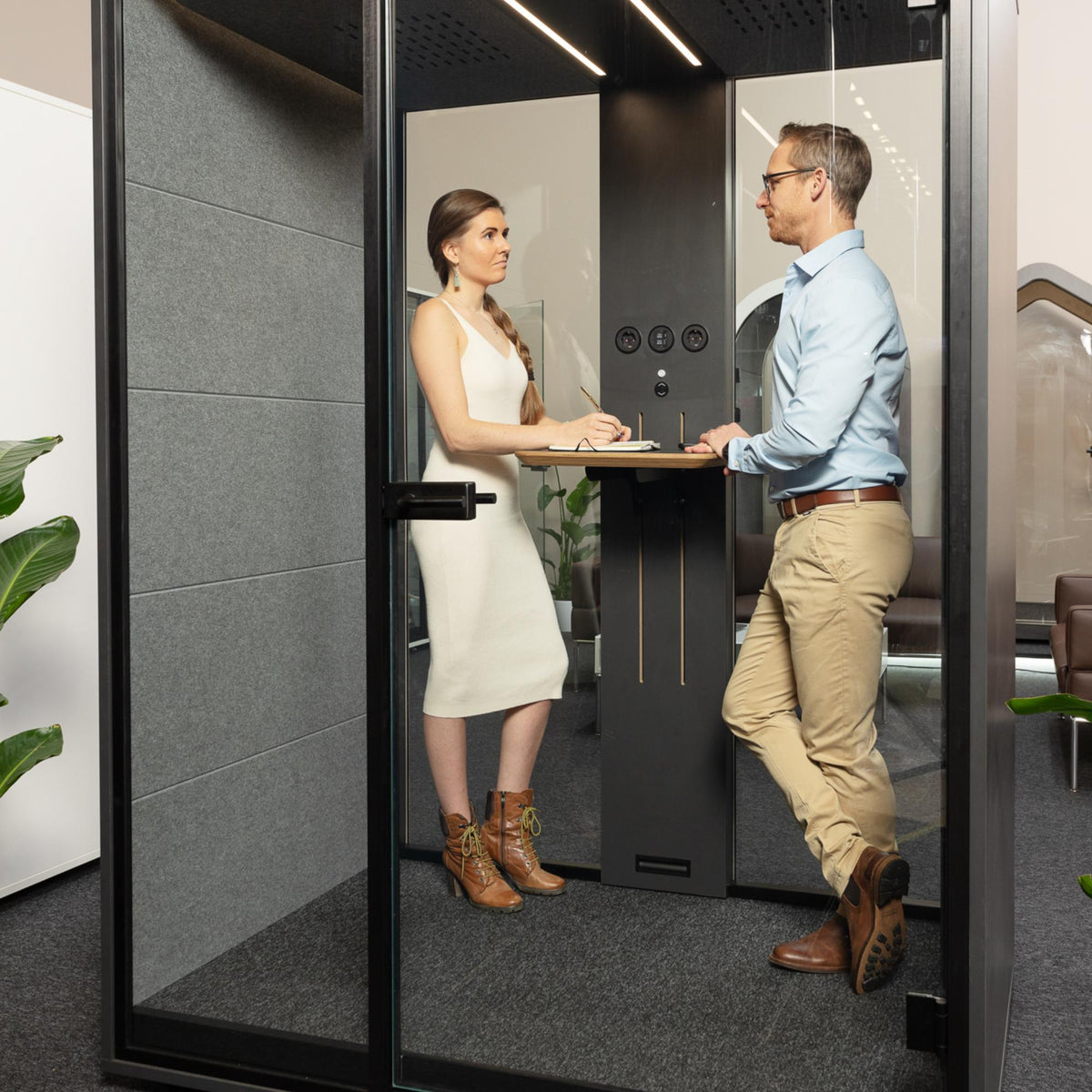 Klusuma kabīne SILENCE POD TWO, konfigurējama - Ergostock.lv