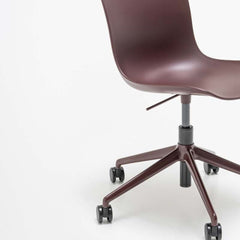 Konferenču krēsls Baltic 2 BLK1P22, konfigurējams