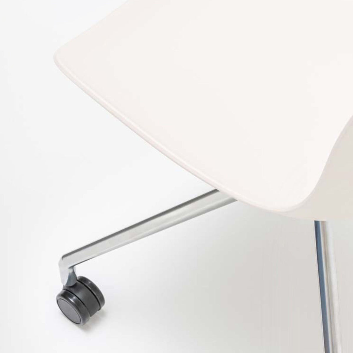 Konferenču krēsls Baltic 2 Chrome BLK1PP19K, konfigurējams