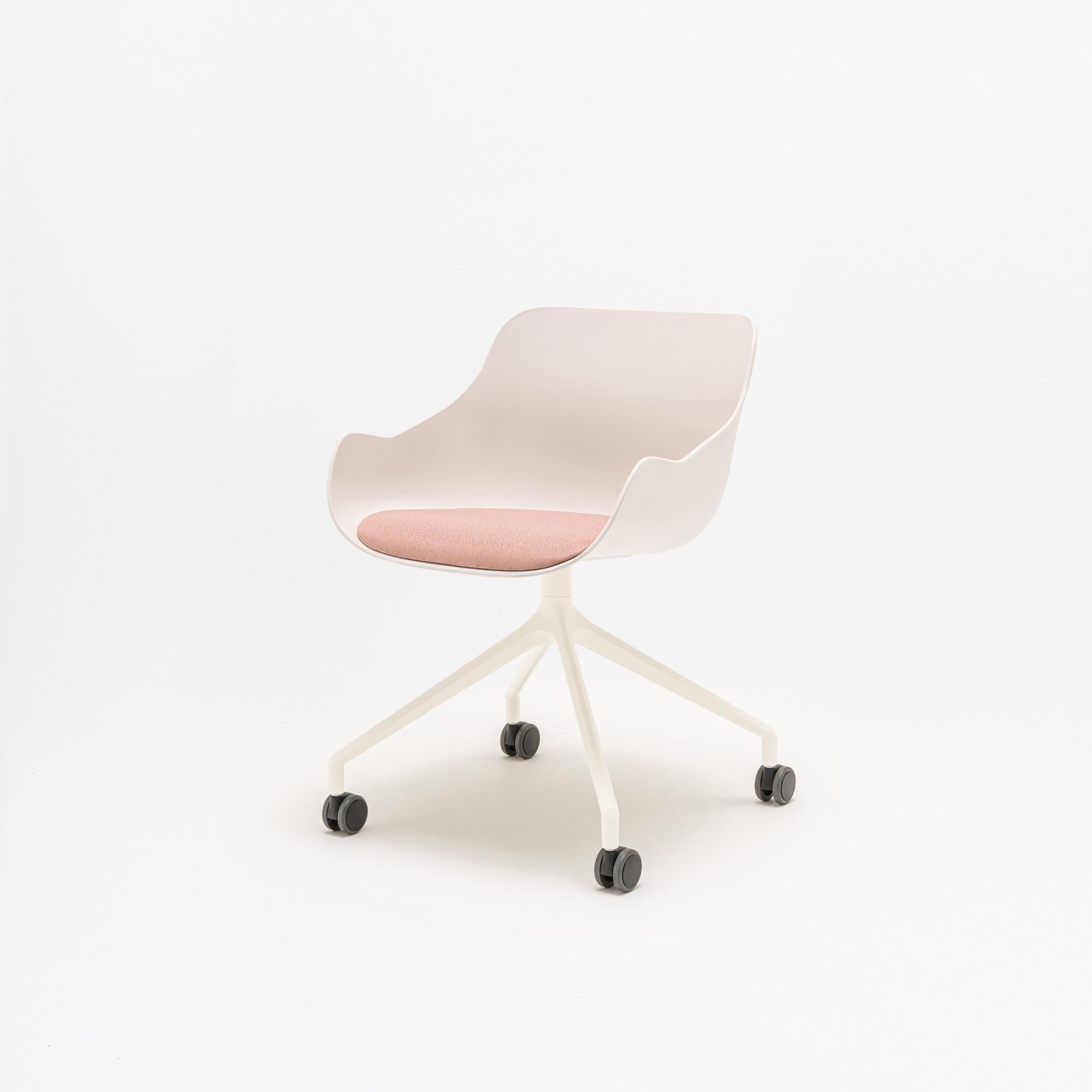 Konferenču krēsls Baltic Remix BL3P19K, mdd; konfigurējams