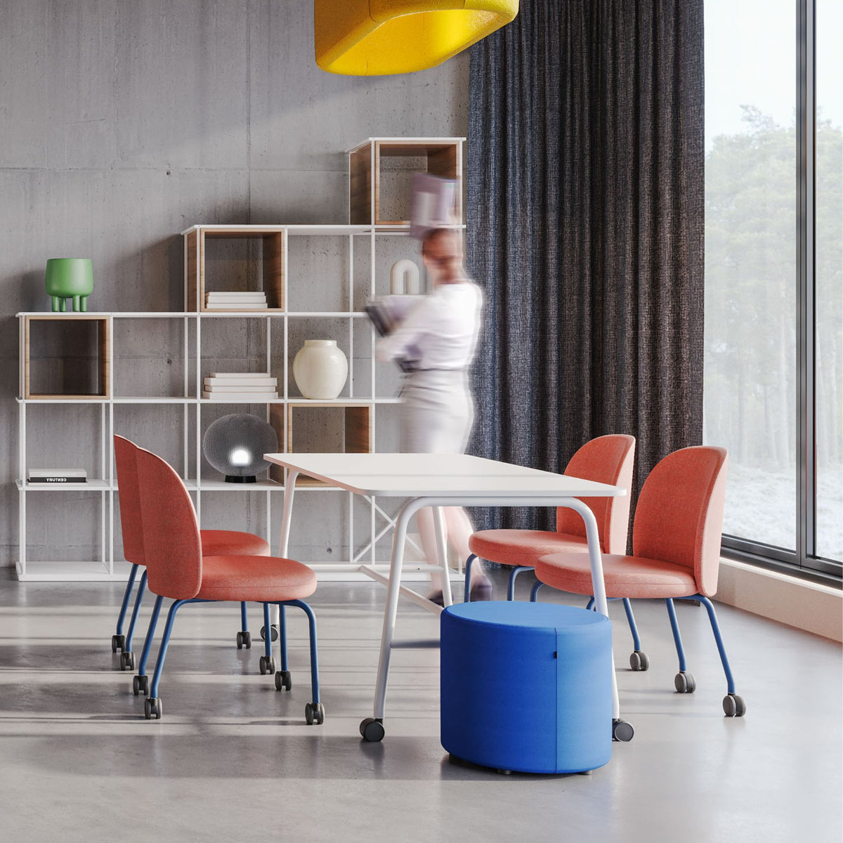 Konferenču krēsls FLOS K-260, BEJOT:, konfigurējams