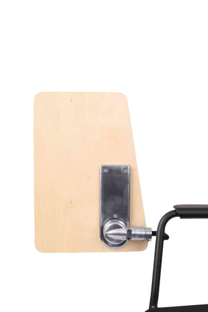 Apmeklētāju krēsls Oslo 4L ar nolokāmu galdiņu - Ergostock.lv