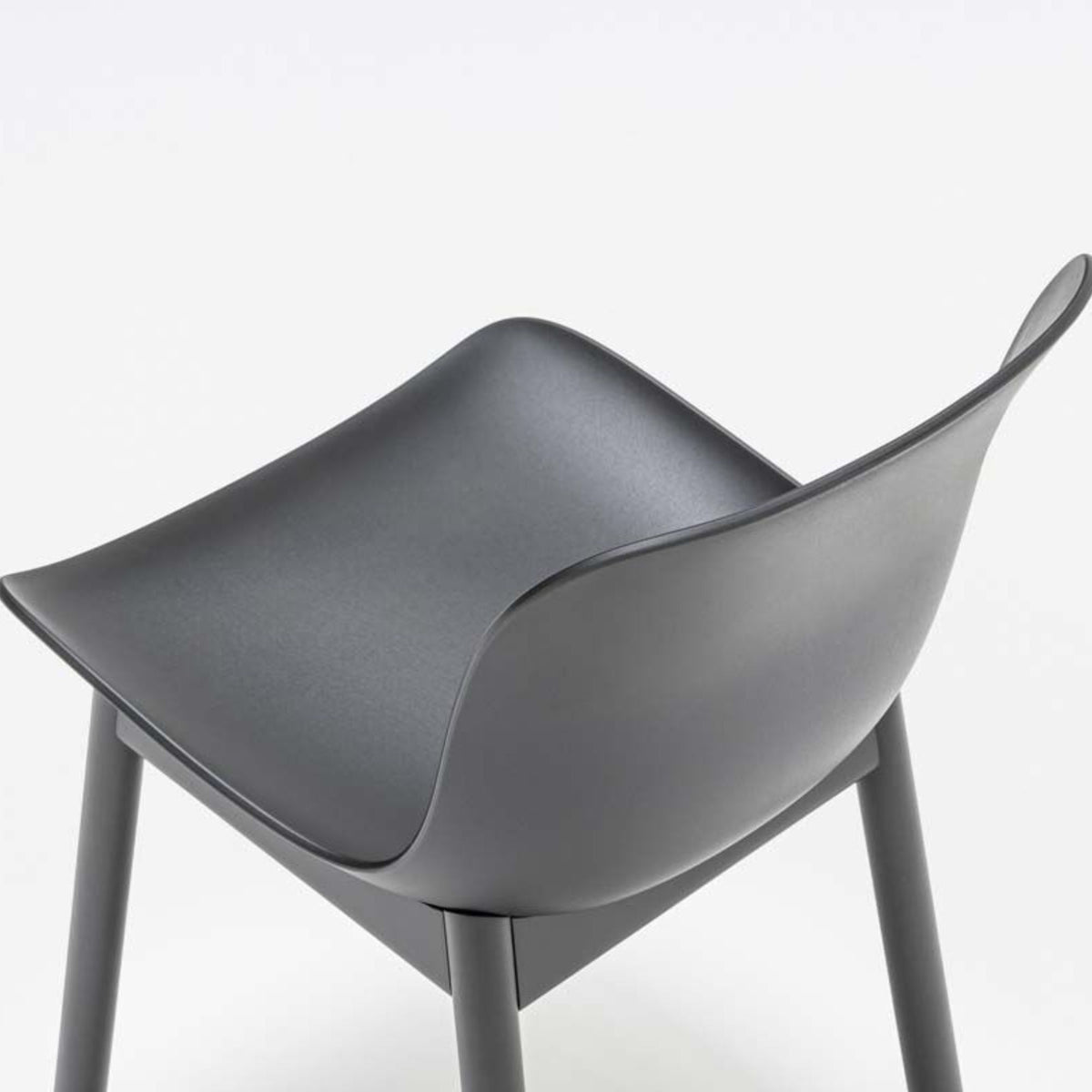 Krēsls Baltic 2 Wood BLK1P14, konfigurējams