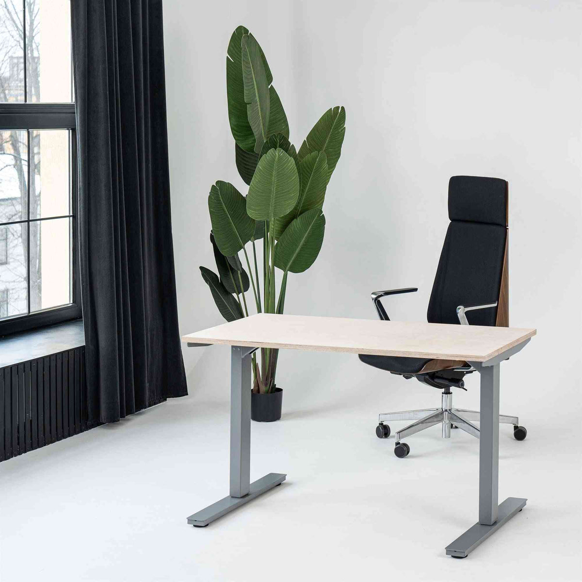 Manuāli augstumā regulējams galds Handle Line - Ergostock.lv