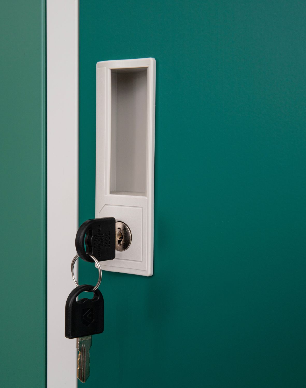 Metāla garderobes skapis Oxford Green, 10 nodalījumi