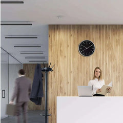 Sienas pulkstenis MAUL Fly, alumīnijs/ melns, diametrs 305 mm