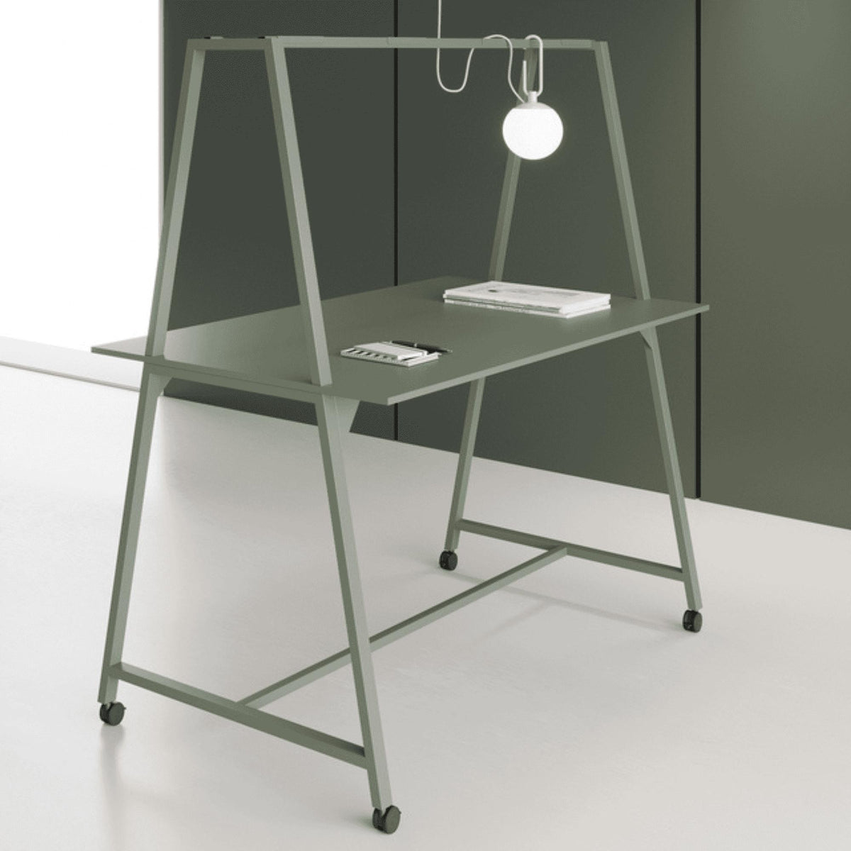 Stāvgalds AART 2, 200 x 100 x 110H cm, ar ritentiņiem - Ergostock.lv