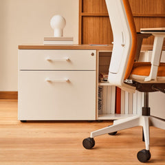 Vadītāju galds OGI W ar plauktu, 160 x 160 cm, mdd; konfigurējams