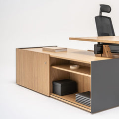 Vadītāju galds VIGA ar plauktiem, mdd; konfigurējams