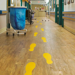 Pretslīdes pēdu marķējums Beaverswood 240 x 90 mm 10 gab dzeltenas - Ergostock.lv