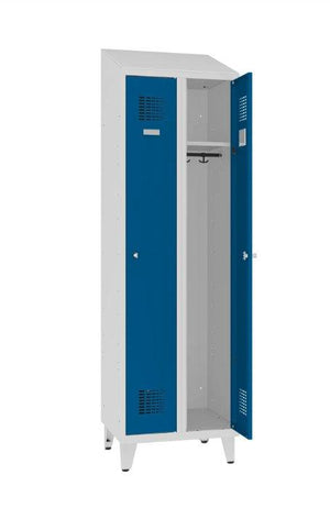 Garderobes skapis Sloping Top ar kāju rāmi 2 nodalījumi-Ergostock